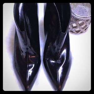 Katonah by Joan & David